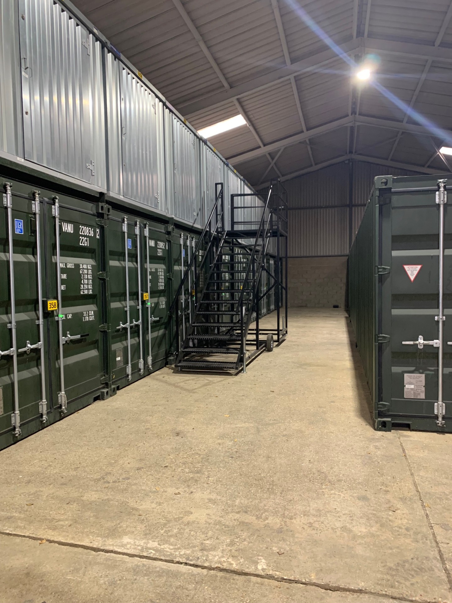 cambourne self storage for furniture cambridge